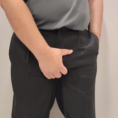 Only daddies, men over 30
Or men wear pleated slacks