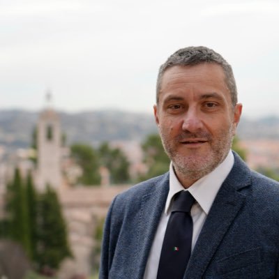 Avvocato e Presidente del Consiglio Comunale di Ascoli Piceno🟡🔴 Coord.Consigli Comunali ANCI Marche, Coord.Centro Italia https://t.co/Rlbh31CSdh.ANCI🇮🇹