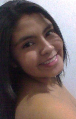 BarbaraSanntos_'s profile picture. Graduanda do curso de Direito. Leonina. Apaixonada por Chico Buarque. Amante da literatura de Clarice. Fascinada pela lua. Chocólatra. Feliz!