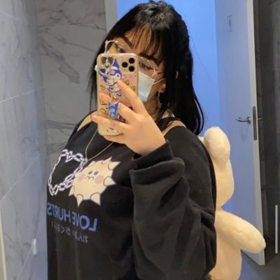 arumatattoo's profile picture. illustrator & tattooist 🌷🫰🏻