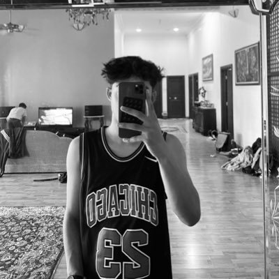 ammarimrannn's profile picture. 5’9 | 🇲🇾