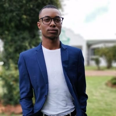 Xhosa Prince🤴🏽||Analytical Chemistry👨🏽‍🎓🔍📚||🎹🎶Musician @DóxaSA
