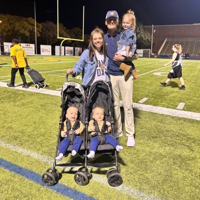 🏈⚾️ Coach at Highland Park➖MS in Athletic Administration from Texas A&M ➖Hannah, Hallie, Brooks, and Bennett💙