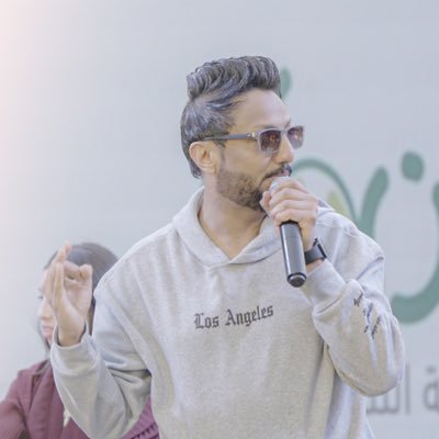 مذيع ومقدم برامج تلفزيوني وإذاعي و ممثل ومنظم مهرجانات. | حساب المؤسسة : @stars_333📍| التنسيق التواصل : 0552611152📞| سناب شات : Li_33👻 | انستقرام :NNNT👇🏼