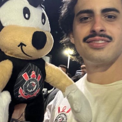 O meu cachorro e o Corinthians é tudo oq eu tenho na vida, sinto muito, mas é só isso que tenho a oferecer 🐶