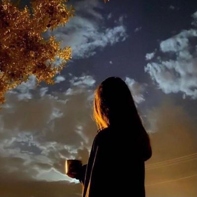 ربِّ وإن تعددّت الأوطان والأسماء والأماكن فأنت الواحد الأحد ، الفرد الصمد ، لاإله إلا أنت ربّ كُل شيء ومليكه.