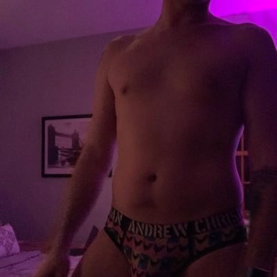 Pansexual bottom guy in Cincy | Let’s collab | Always lookin for 🍆 and fun | HMU