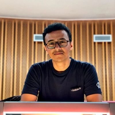 Hackatron211's profile picture. R3S s'22;
E-just CSIT 26;
Developer;