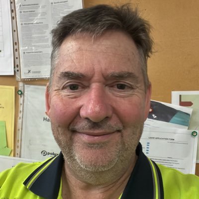live streamer / #drone operator and live streamer via #X and #heckle #clapper #TikTok also music concerts and all things aussie