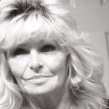 CBartlett1963's profile picture. I'm just me. Your opinion of me is none of my business.