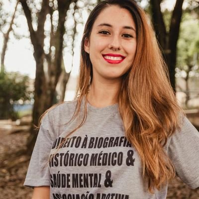 Adoção pelo olhar adotivo. 
Adoptee from Brazil 🇧🇷 https://t.co/jrw93revqT
Podcast @ adotivas no Spotify
#filhaadotiva #Adopteevoices #adotiva