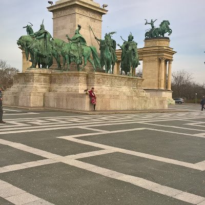 salesdata18's profile picture. 