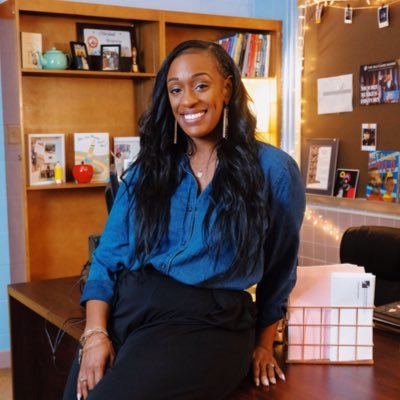 lover. reader. writer. thinker. leader. disruptor. almost Dr. Developing agency, advocating for equity 🍎 AP @teamdeerpark. 2022 Maryland Teacher of the Year