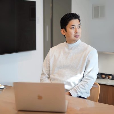 kan__app's profile picture. AIアプリ開発の社長 / アプリ大会3度優勝 / 前田裕二さんの元で開発リーダー / 最速MVP / 商工会議所でDX促進についての講演 / 地域でAI教育推進 /  高3の夏に東京→名古屋まで自転車で横断 & 世界160カ国の人と交流 / 23歳で結婚 → 3児の父