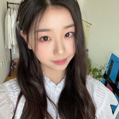 new update account for tripleS’s peach, kim chaeyeon! all translations via naver papago