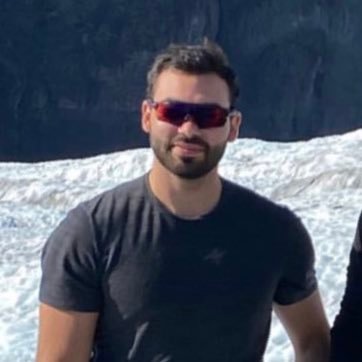 PaulNizet's profile picture. Building @sneakmart (25K MRR)  Exclusive sample sales on sneakers, streetwear and premium fashion