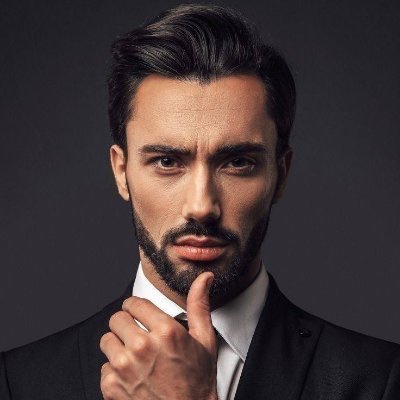 jyo_Ibtc's profile picture. 投資歴20年。株式投資出身。#BTC 現物,先物。2018年に大手取引所からスカウトされ仮想通貨に転向。3年で10億の資産を築き上げ、伝説と呼ばれた人。オンチェーンを駆使した分析を日本人に分かりやすく。本当に価値があるものを本当に必要な人へ届けます。