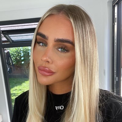 LoisMoon_'s profile picture. 