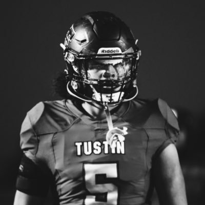 2026’ | 6’1 LB/DE | 215 lbs | 4.2 gpa 🇦🇸🇲🇽 TUSTIN HIGH SCHOOL