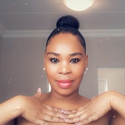 IG:bathabiledlula | Umzukulwana kaMamSukwini no Ntlane.