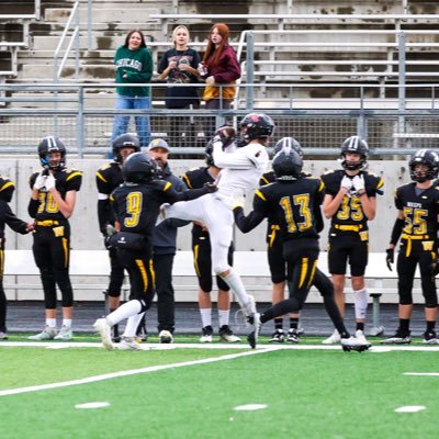 PCHS 27 • Football • 6’1 • 175 • GPA 3.59 • 435 321 1973 • pricebrogan96@gmail.com •
