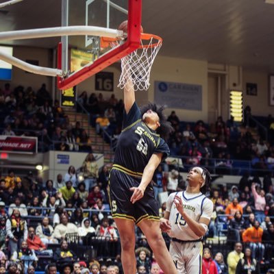 #34 Delta college 6’10 Williehumphrey50@gmail.com #jucoproduct