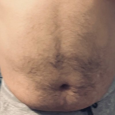 5ft 2in Short little bear, newly out as of 1/24. Just starting to experience/explore being gay. NO WOMEN PLEASE, YOU WILL BE BLOCKED