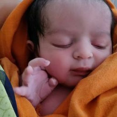 aahna_little's profile picture. 