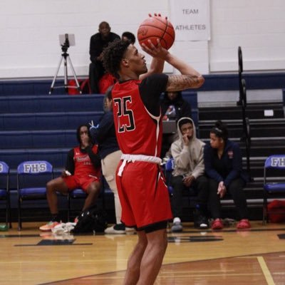 Manvel high school 🐎6’0 PG co/25 #25 🏀Houston Texas 💯 3.8 GPA NSHSS