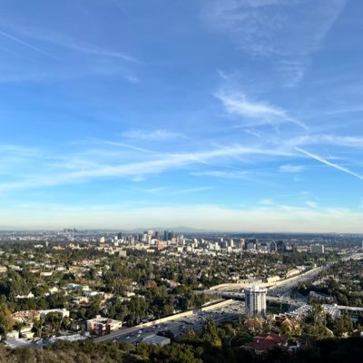 Tinatakae's profile picture. 