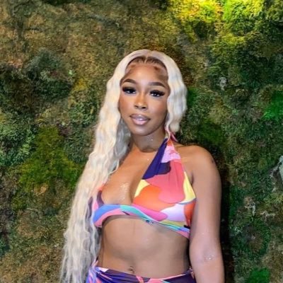 well connected, well respected. temporary forevers. IG: alleyseymone Tiktok: alleyseymone
