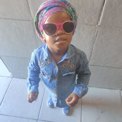 nomhle1976's profile picture. 