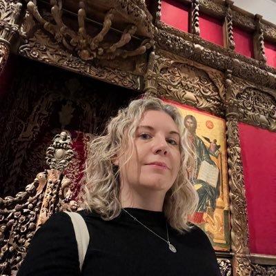 🏛Public Engagement Administration Assistant & Education Officer at the Chau Chak Wing Museum, @ccwm_sydney🏺