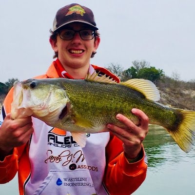 KySchlosbe56453's profile picture. 