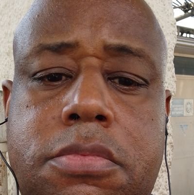 valnier_da43404's profile picture. 