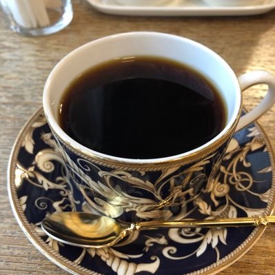 tomoshun777's profile picture. 大阪府行政書士会/キャリアコンサンタント/宅建士/LEC野畑先生ビルドアップ卒業/呪術廻戦・葬送のフリーレン・スパイファミリー推し