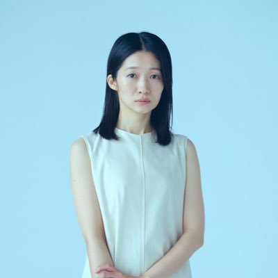 𓅿 俳優 / Instagram @saki_tanaka_/ 配信『ガンニバル』season2 / 映画 『おいしい給食 炎の修学旅行』10/24公開/『死に者狂い』 /『Someone』U-NEXT/『猟果』 / CM 「システマハブラシ続・ハブラシ取調室篇」