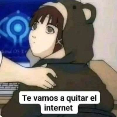 shishikawai's profile picture. Una especie de mujer friki con la actitud de una geisha.