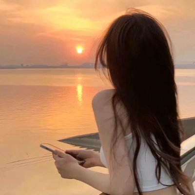 BitbookM's profile picture. 记录+思考+总结
反镰刀联盟里茁壮成长的小韭菜