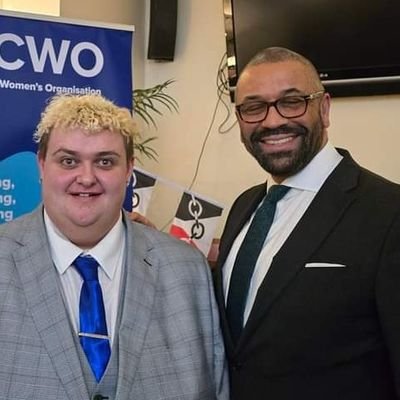 @Wolfpackwwfc & @WolvesWomenPod | Gay  🏳️‍🌈 | @Conservatives member 🇬🇧 ... Likes and reposts are not endorsements!