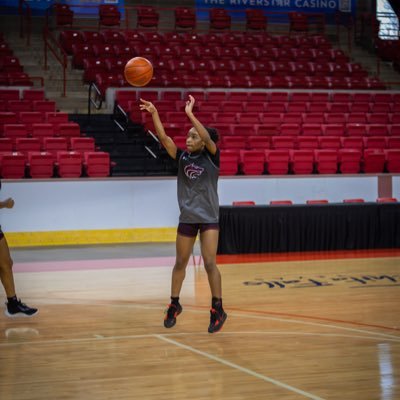Mansfield Timberview HS 25’-#15 || 5’4 Guard ||Team Lex Stars 17U Select 40-#20 || Student Athlete ||