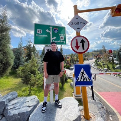 Madnahoo_iron's profile picture. 