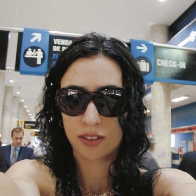 naquinhastu's profile picture. #studytwtbr | futura magistrada, entusiasta de mpb e criança prodígio falida