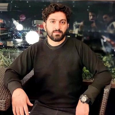 زندگی کردن من مردن تدریجی بود
هرچه از من در گورگورستان میگذاشت عمرحسابش کردن
#جاوید_رضا_شاه_دوم
#جانم_فدای_ایران
#مهسا_امینی
#علي_كريمي