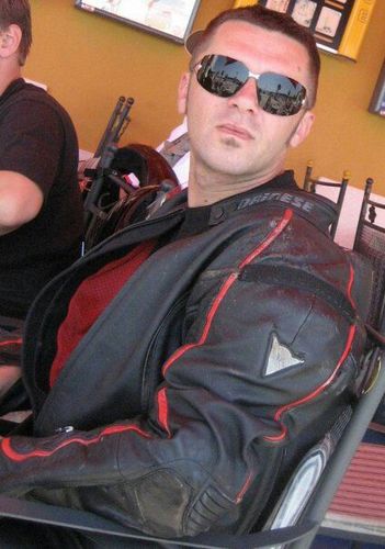 mishvg1's profile picture. 