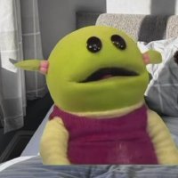 מיה דפרסיה (@tamba_lit) 's Twitter Profile
