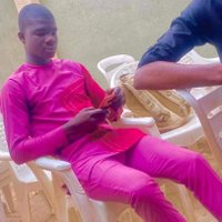 @Ayinde👀 (@mayowabello90) 's Twitter Profile