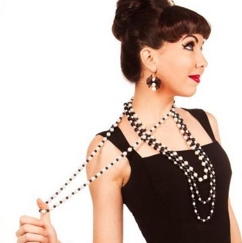 V_CreatiV's profile picture. Owner of VCreatiV. Adaptable, Handmade pearl jewelleryLover of Jewellery, classic fashions and Old Hollywood, Sewing, crafts and life.