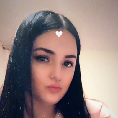 31, bisexual, geeky, goth-ish, gamer, anime fan, athletic, artistic, ambitious, animal/nature lover. Follow! :)