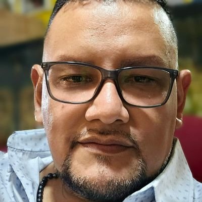 OrienteSoy's profile picture. Conócete, Acéptate, Supérate.
